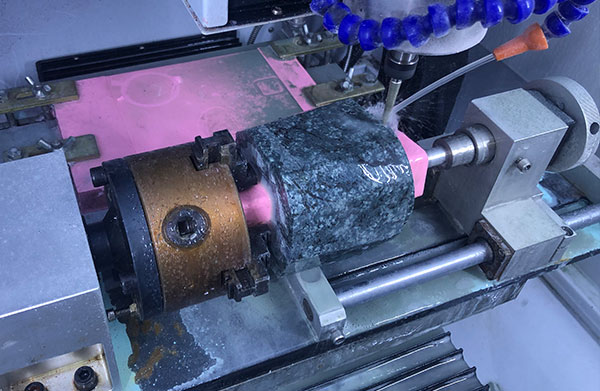 立體玉石雕刻機多元化技術優(yōu)點備受客戶好評